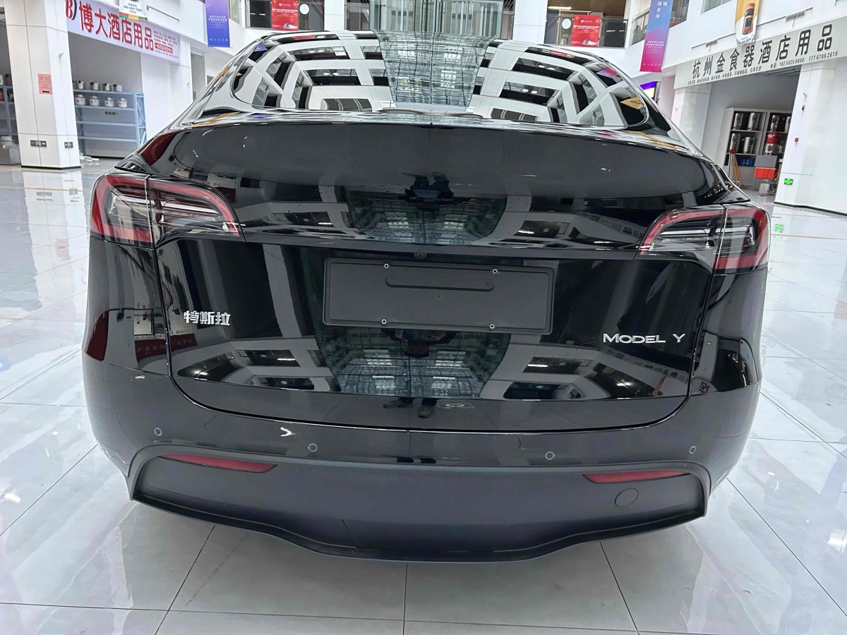 特斯拉 Model Y  2023款 長續(xù)航煥新版 雙電機(jī)全輪驅(qū)動圖片