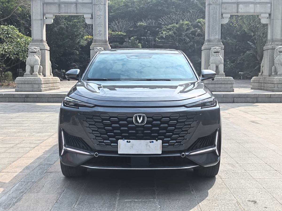 長(zhǎng)安 長(zhǎng)安UNI-K  2021款 2.0T 尊貴型圖片