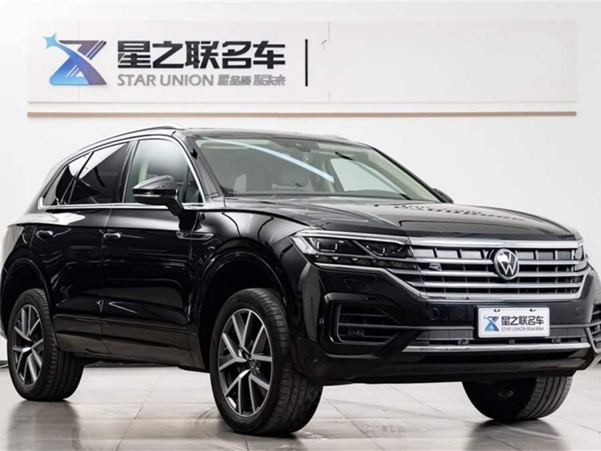 大眾 途銳  2022款 3.0TSI 銳享版 經(jīng)典運(yùn)動(dòng)套裝圖片