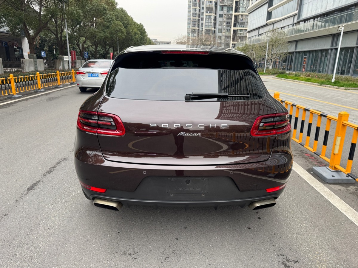 保時(shí)捷 Macan  2023款 Macan 2.0T圖片