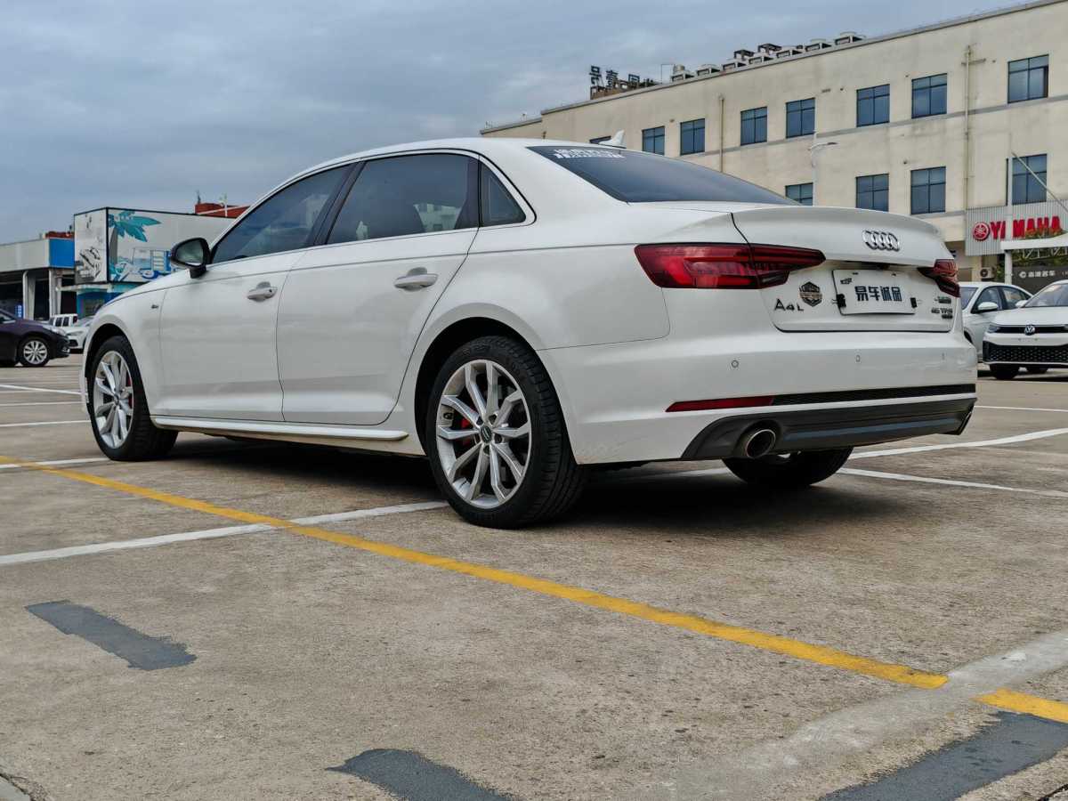 奧迪 奧迪A4L  2018款 30周年年型 45 TFSI quattro 個性運動版圖片