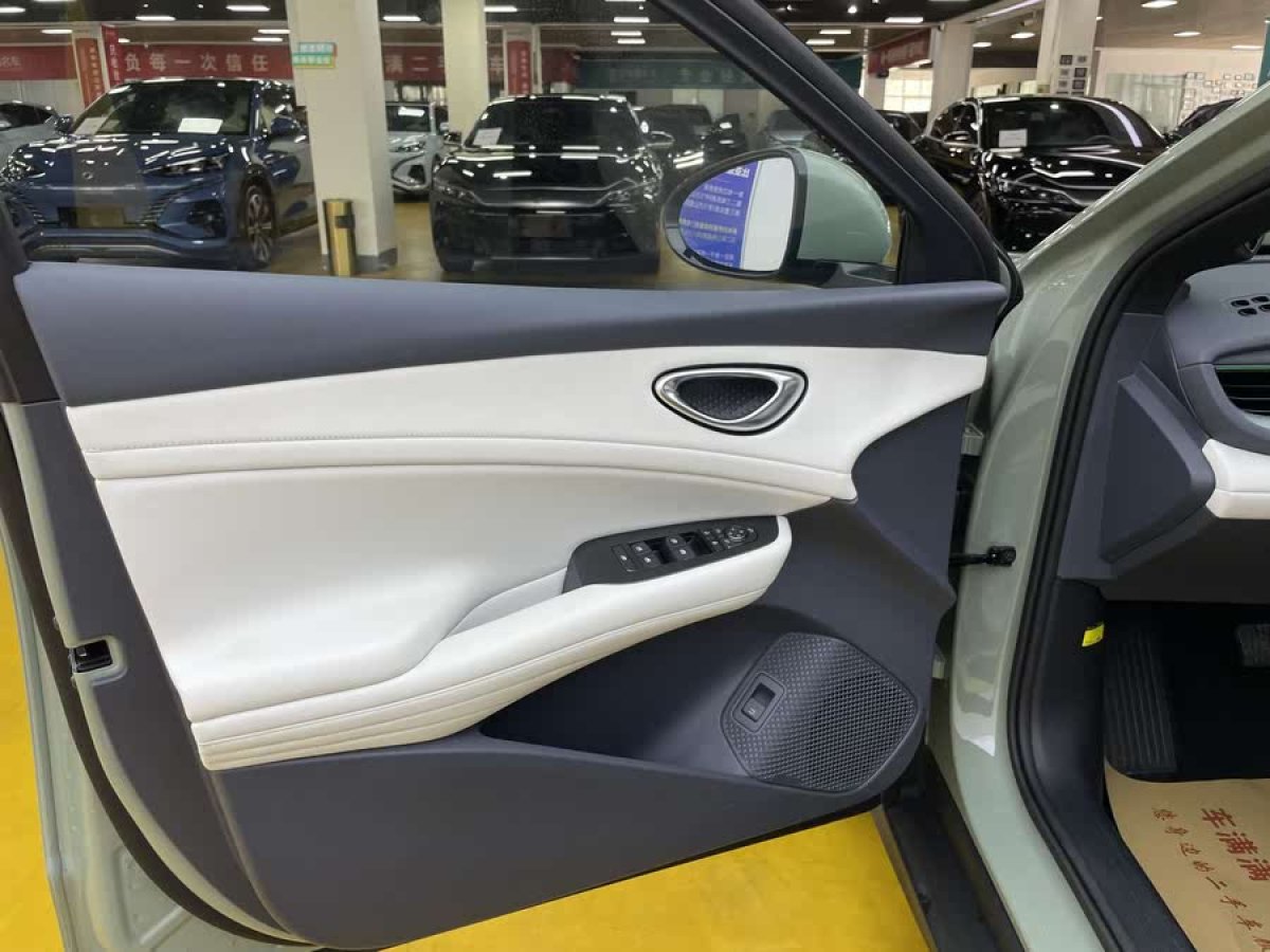 比亞迪 海豹06GT  2025款 605熱浪版圖片