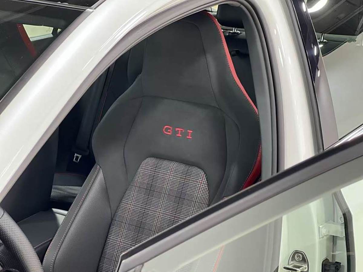 大眾 高爾夫GTI  2023款 380TSI DSG GTI圖片