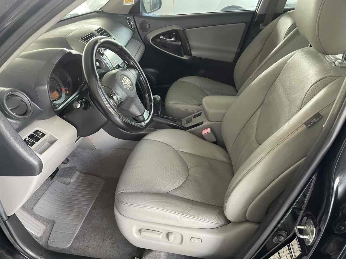 豐田 RAV4榮放  2010款 2.4L 自動豪華升級版圖片