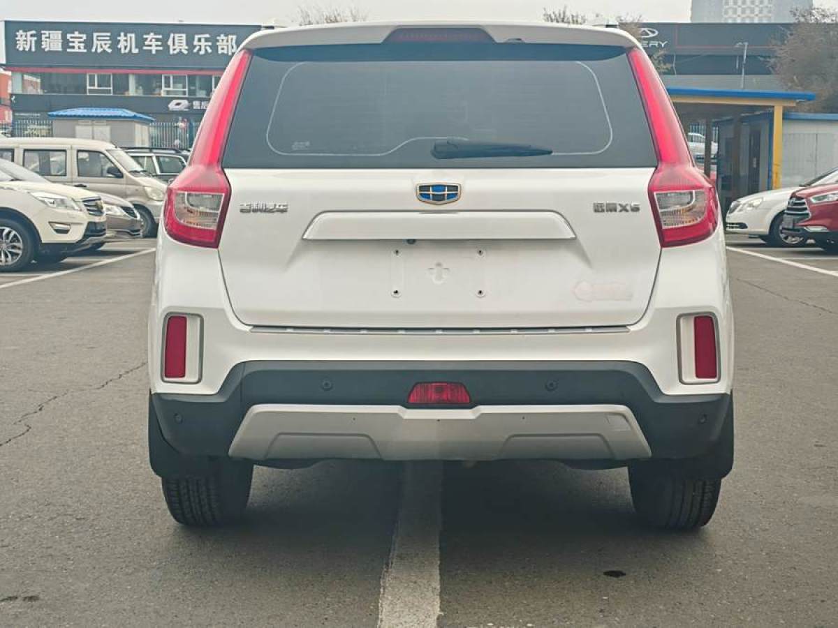 吉利 遠景SUV  2016款 1.8L 手動豪華型圖片