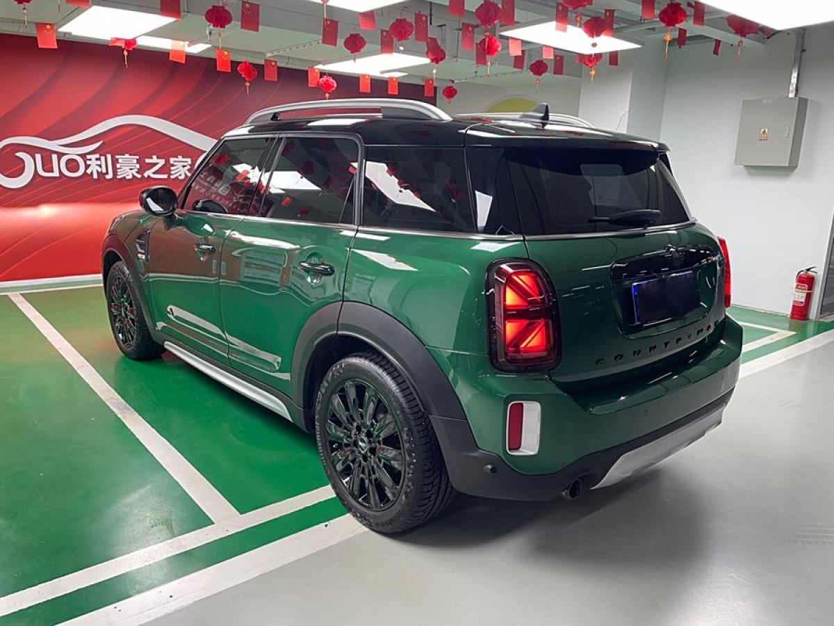 2023年2月MINI COUNTRYMAN  2023款 1.5T COOPER ALL4 鑒賞家