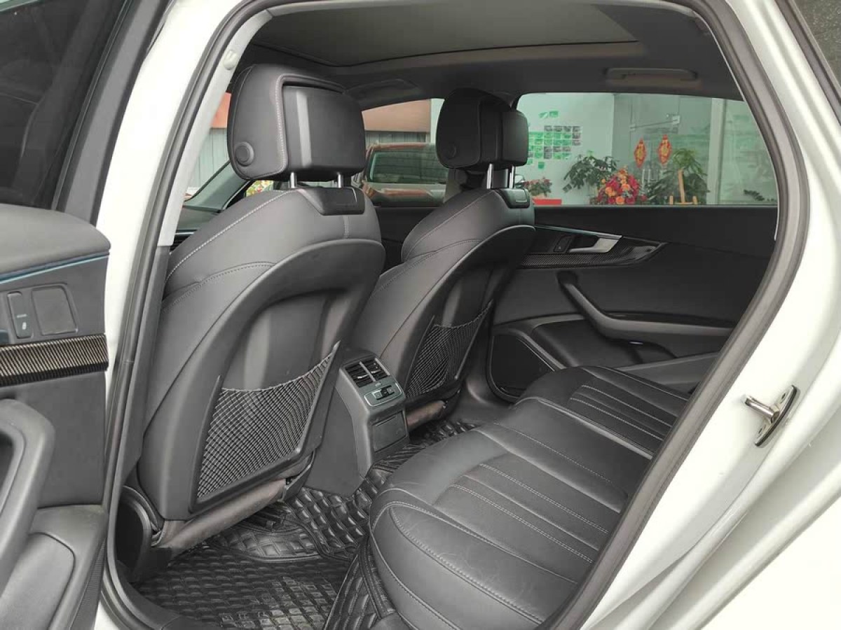 奧迪 奧迪A4L  2020款 40 TFSI quattro 豪華動(dòng)感型圖片