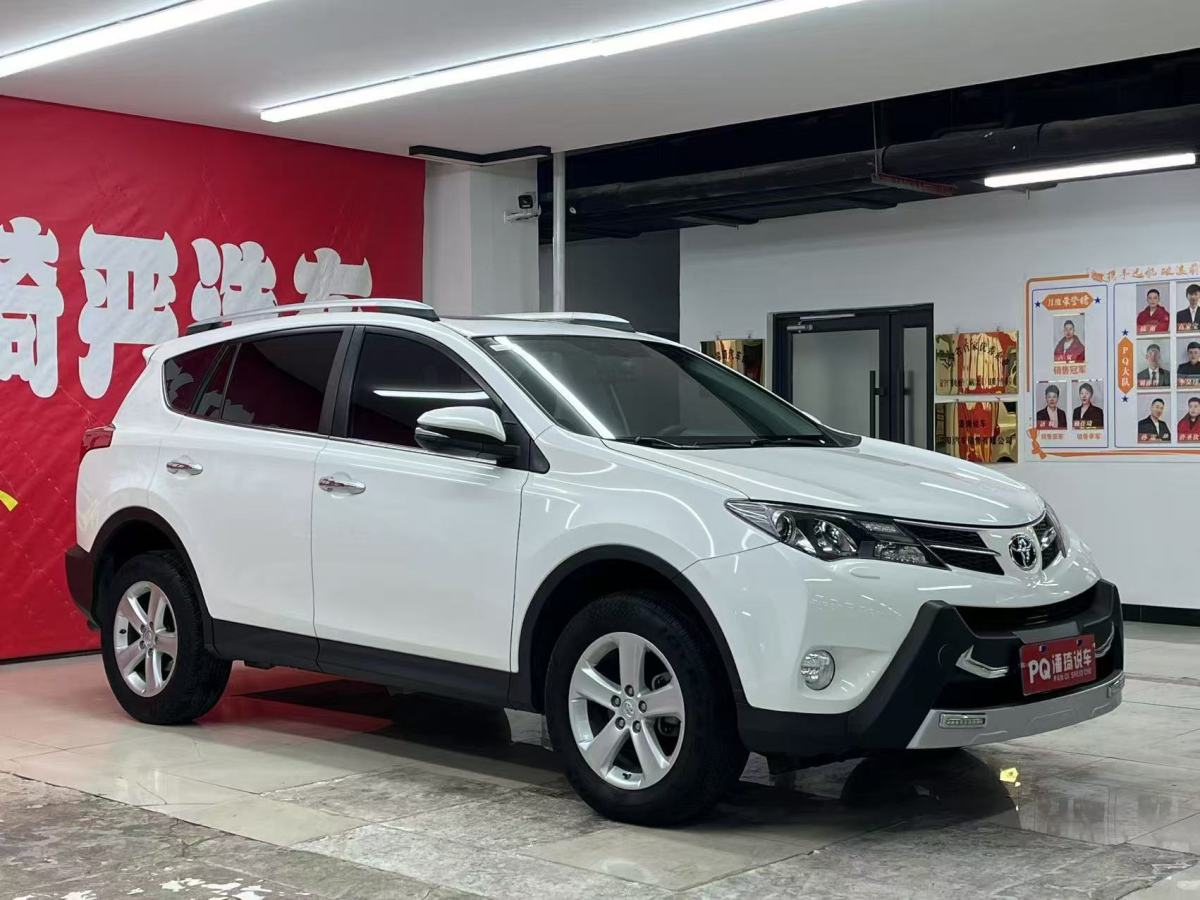 豐田 RAV4榮放  2013款 2.5L 自動(dòng)四驅(qū)精英版圖片