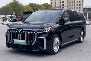 夢想家 嵐圖 PHEV 超長續(xù)航尊貴版