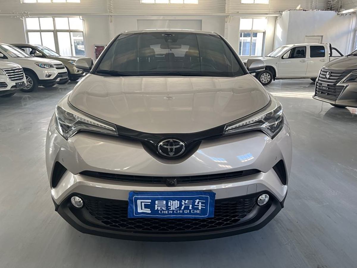 豐田 C-HR  2020款 2.0L 豪華版圖片