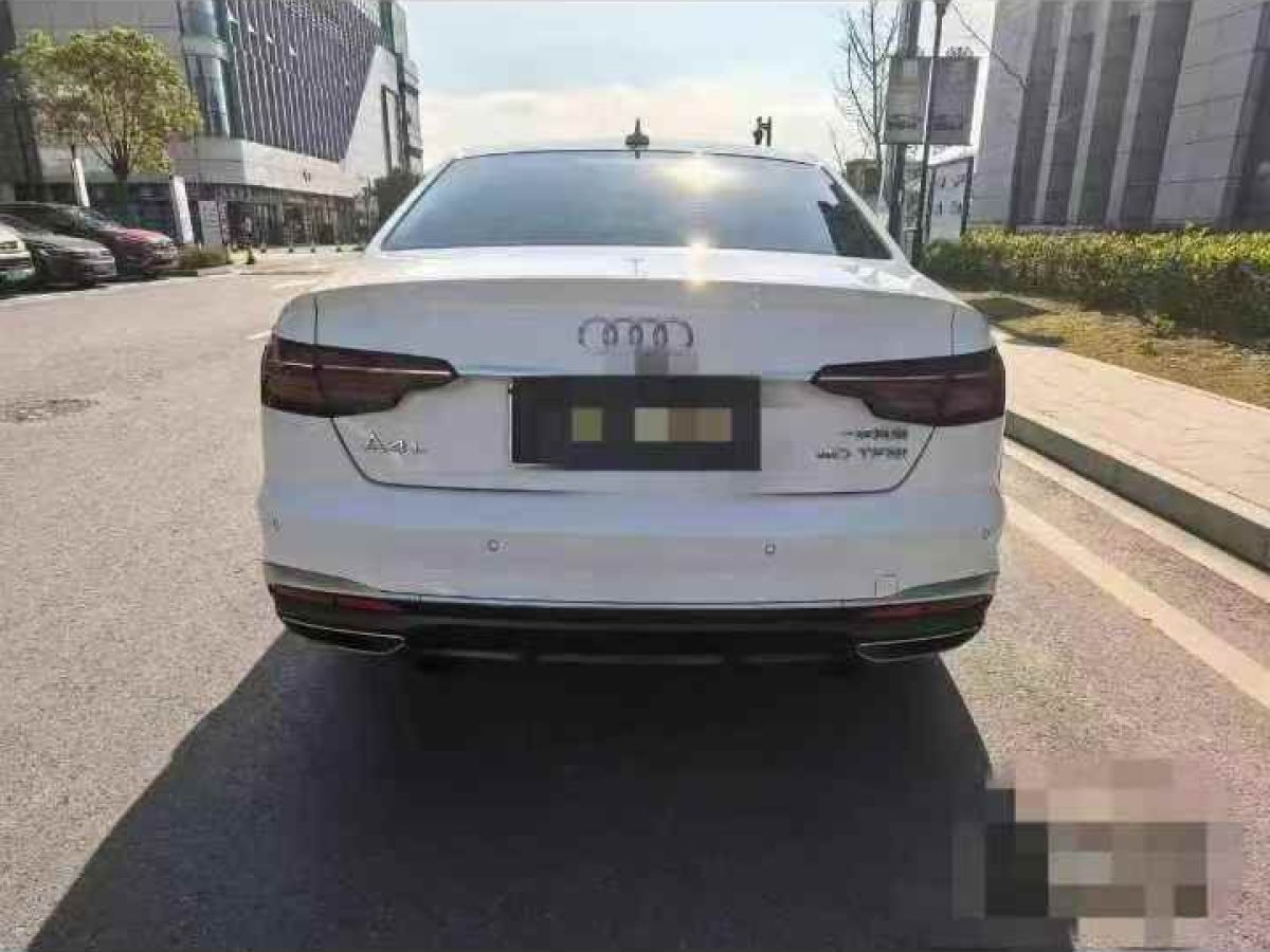 奧迪 奧迪A4L  2023款 35 TFSI 時尚動感型圖片