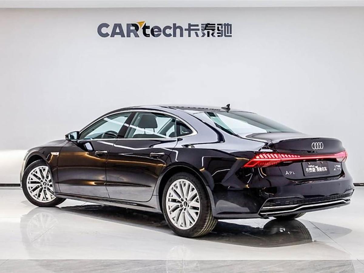 奧迪 奧迪A7L  2024款 45TFSI S-line 筑夢型 流晶套裝圖片