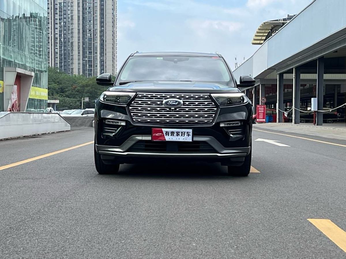 2021年9月福特 探險(xiǎn)者  2023款 EcoBoost 285 四驅(qū)鈦金版 6座