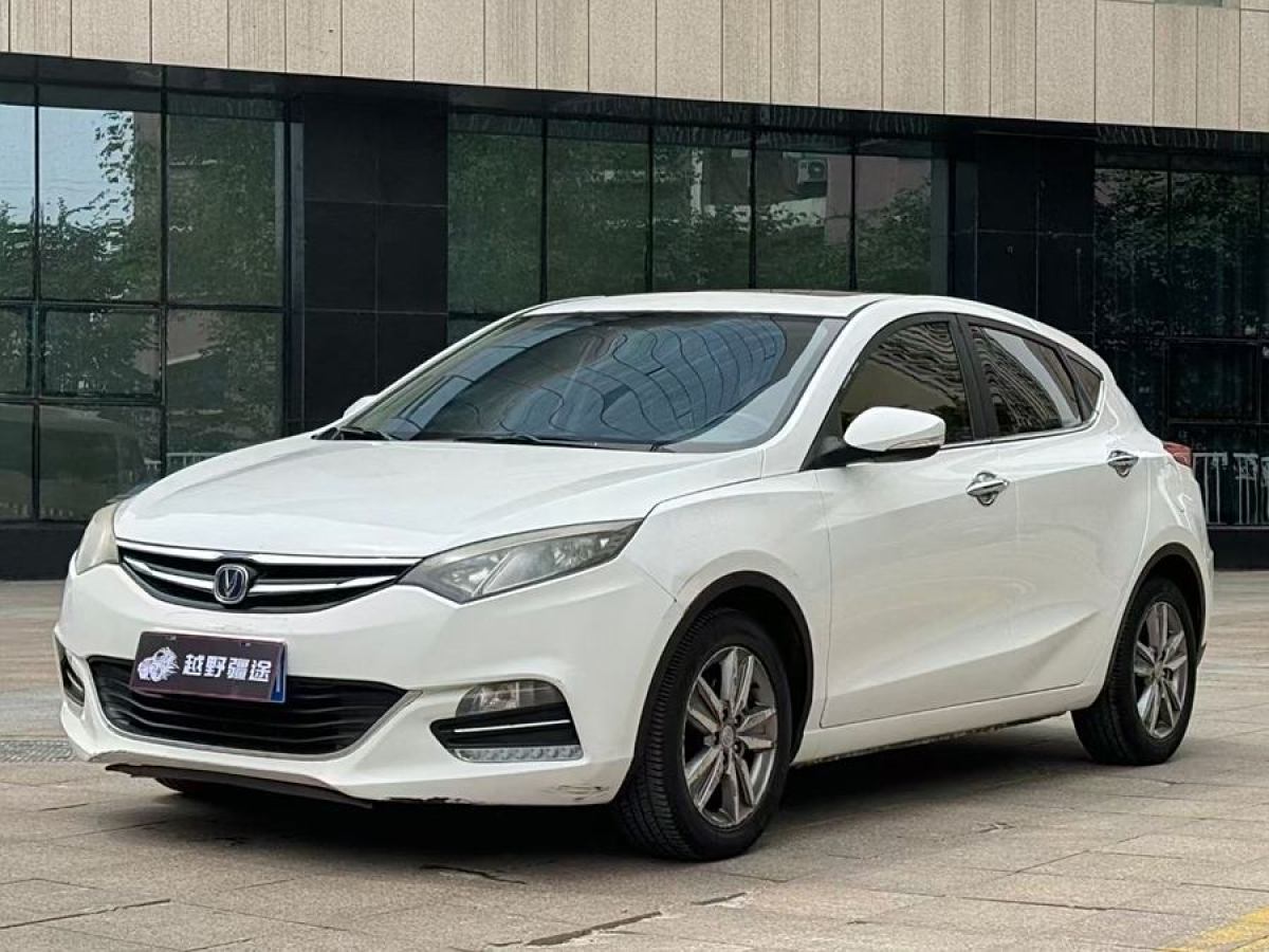 長(zhǎng)安 逸動(dòng)XT  2016款 1.6L 手動(dòng)俊酷型圖片