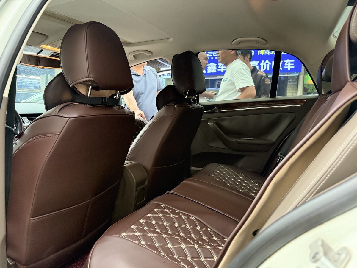 大眾 寶來  2014款 1.4TSI 自動(dòng)豪華型圖片