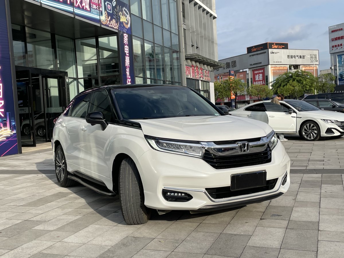 本田 冠道  2023款 240TURBO 兩驅(qū)智享版圖片