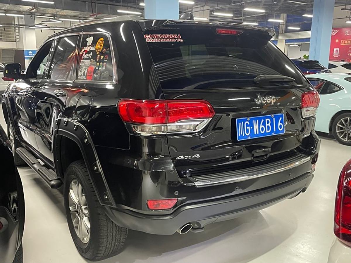 Jeep 大切諾基  2014款 3.6L 精英導(dǎo)航版圖片