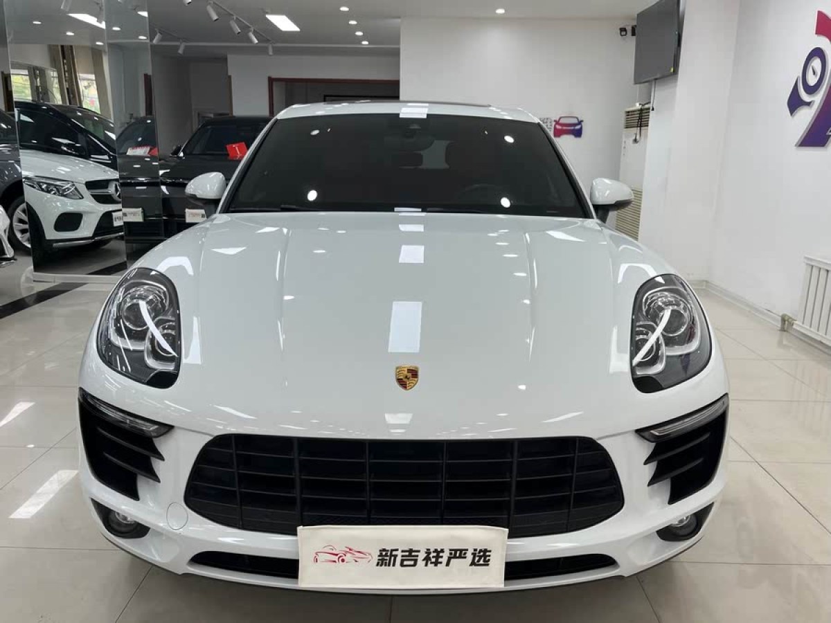 保時(shí)捷 Macan  2017款 Macan 2.0T圖片