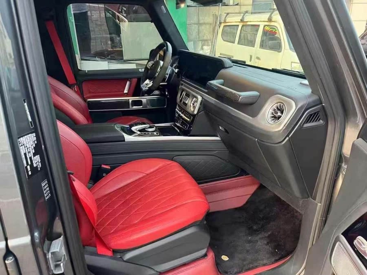 奔馳 奔馳G級(jí)AMG  2024款 AMG G 63 甲辰臻藏版圖片