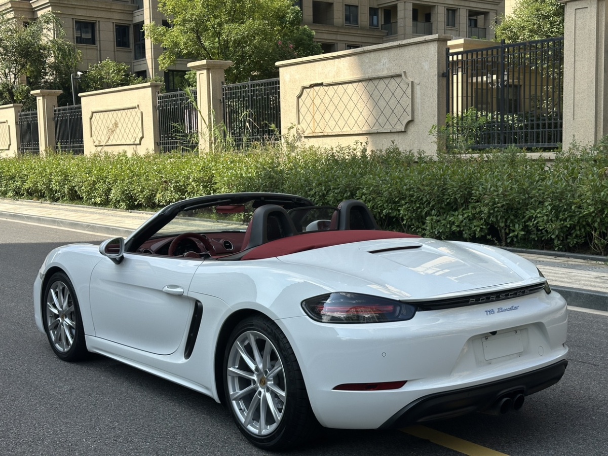 2017年2月保時(shí)捷 718  2016款 Boxster 2.0T