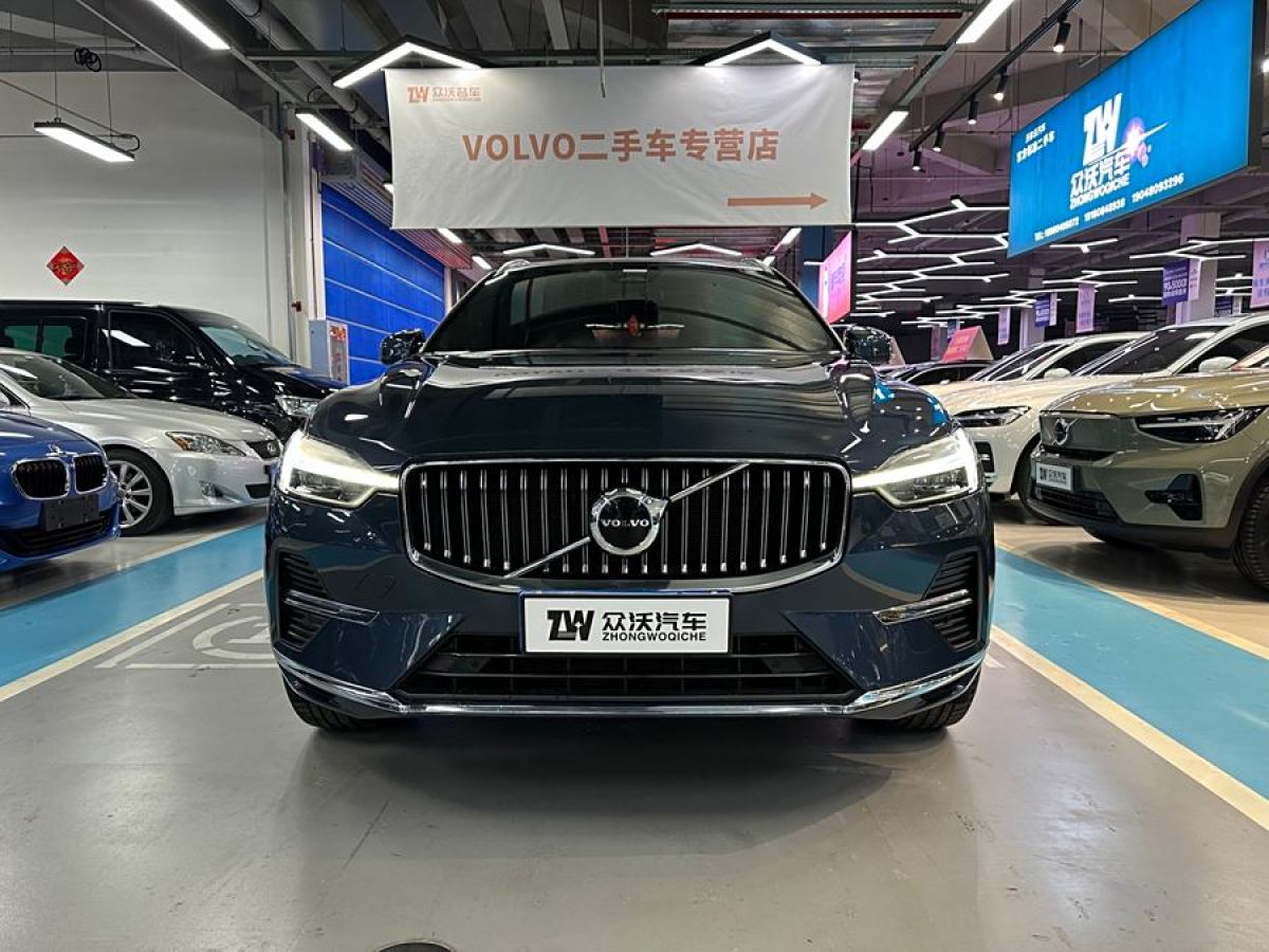 沃爾沃 XC60  2023款 B5 四驅智逸豪華版圖片