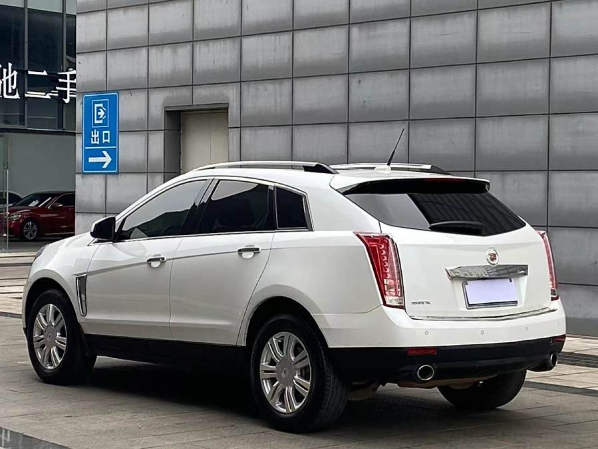 凱迪拉克 SRX  2015款 3.0L 精英型圖片