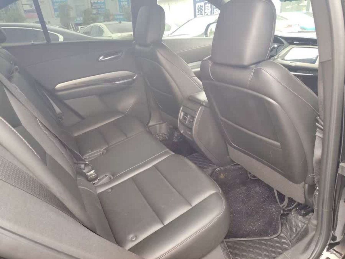 凱迪拉克 XT4  2021款 28T 兩驅(qū)領(lǐng)先型圖片