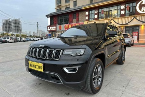 大切諾基 Jeep 3.0L 專業(yè)導(dǎo)航版