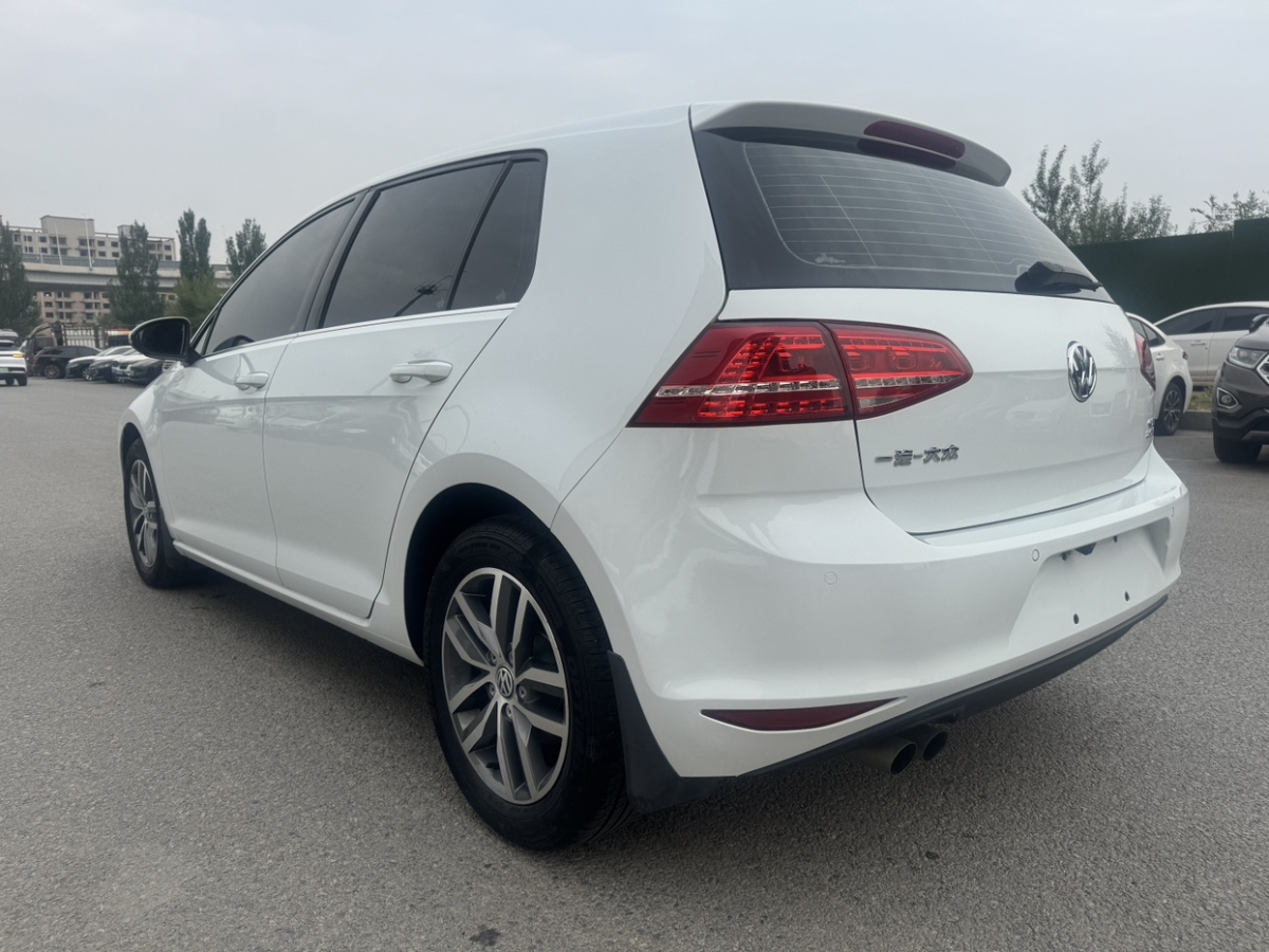 大眾 高爾夫  2016款 230TSI 自動(dòng)豪華型圖片
