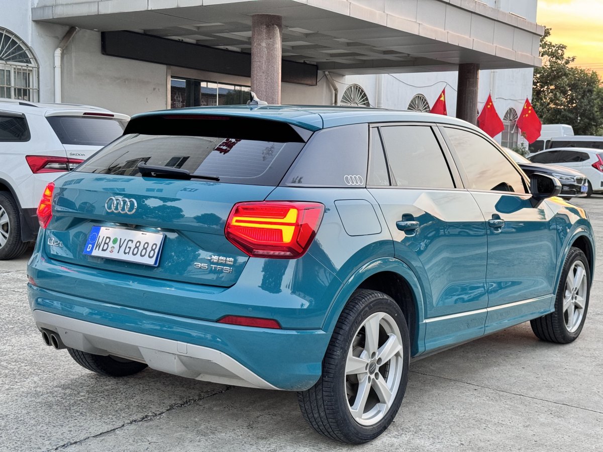 奧迪 奧迪Q2L  2024款 35TFSI 時(shí)尚動感型圖片