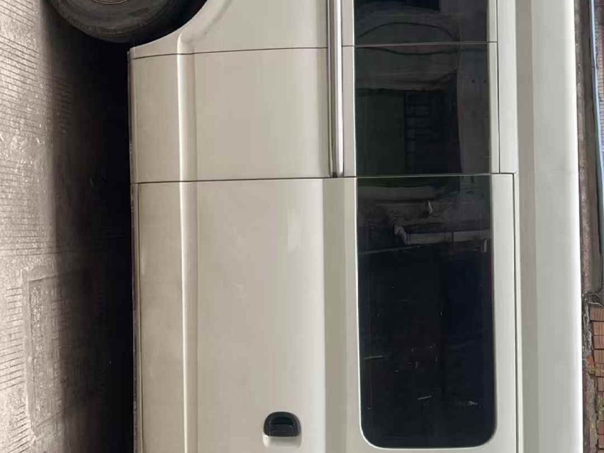上汽大通 D60  2022款 1.5T 自動(dòng)高原版 7座圖片