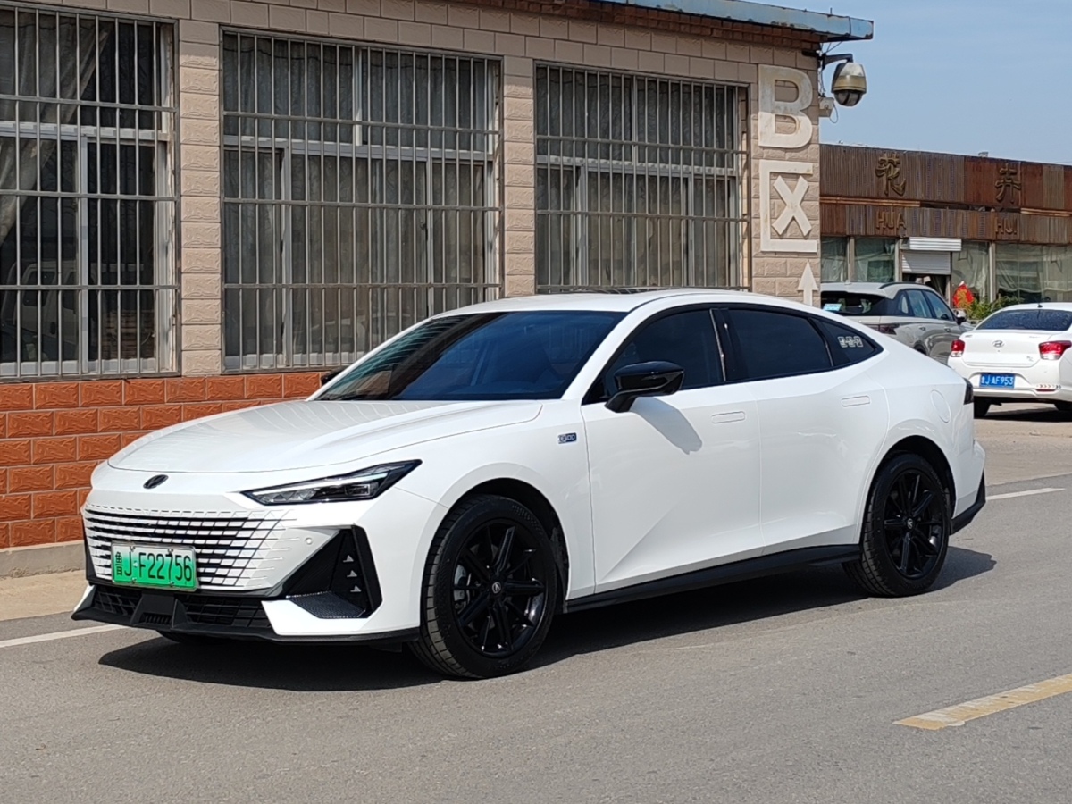 長安 長安UNI-V 智電iDD  2023款 智電iDD 1.5T 113km智趣型（飛快版）圖片