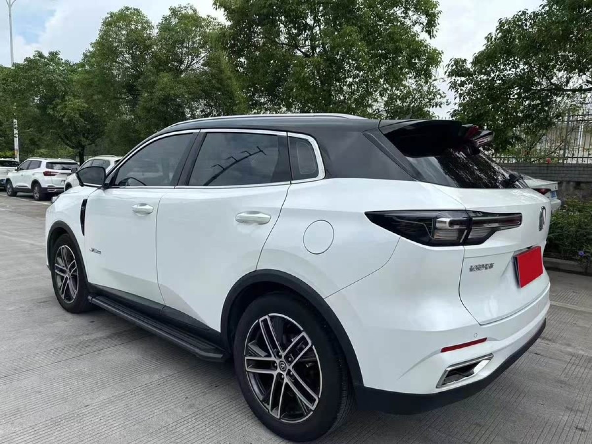 長安 CS55 PLUS  2022款 第二代 1.5T DCT領(lǐng)航型圖片