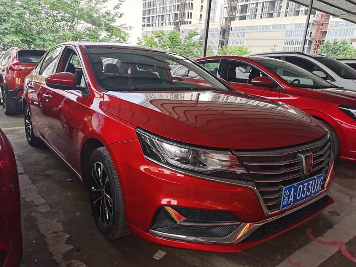 榮威 i6  2019款 PLUS 1.6L 手動4G互聯(lián)豪華大贊版圖片