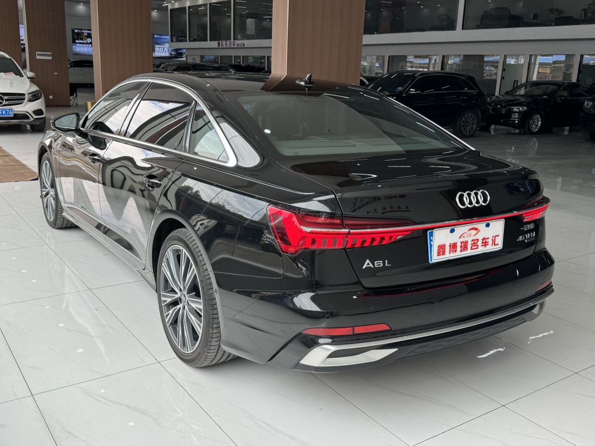 奧迪 奧迪A6L  2023款 改款 45 TFSI quattro 臻選動感型圖片