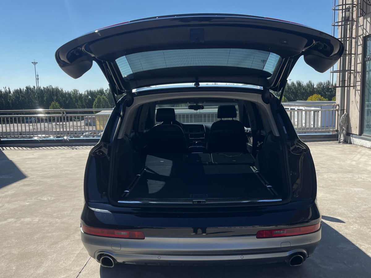 奧迪 奧迪Q7  2015款 35 TFSI 進取型圖片