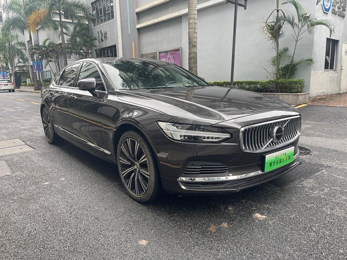 沃爾沃 S90新能源  2024款 T8插電式混合動力 四驅(qū)長續(xù)航智雅豪華版圖片