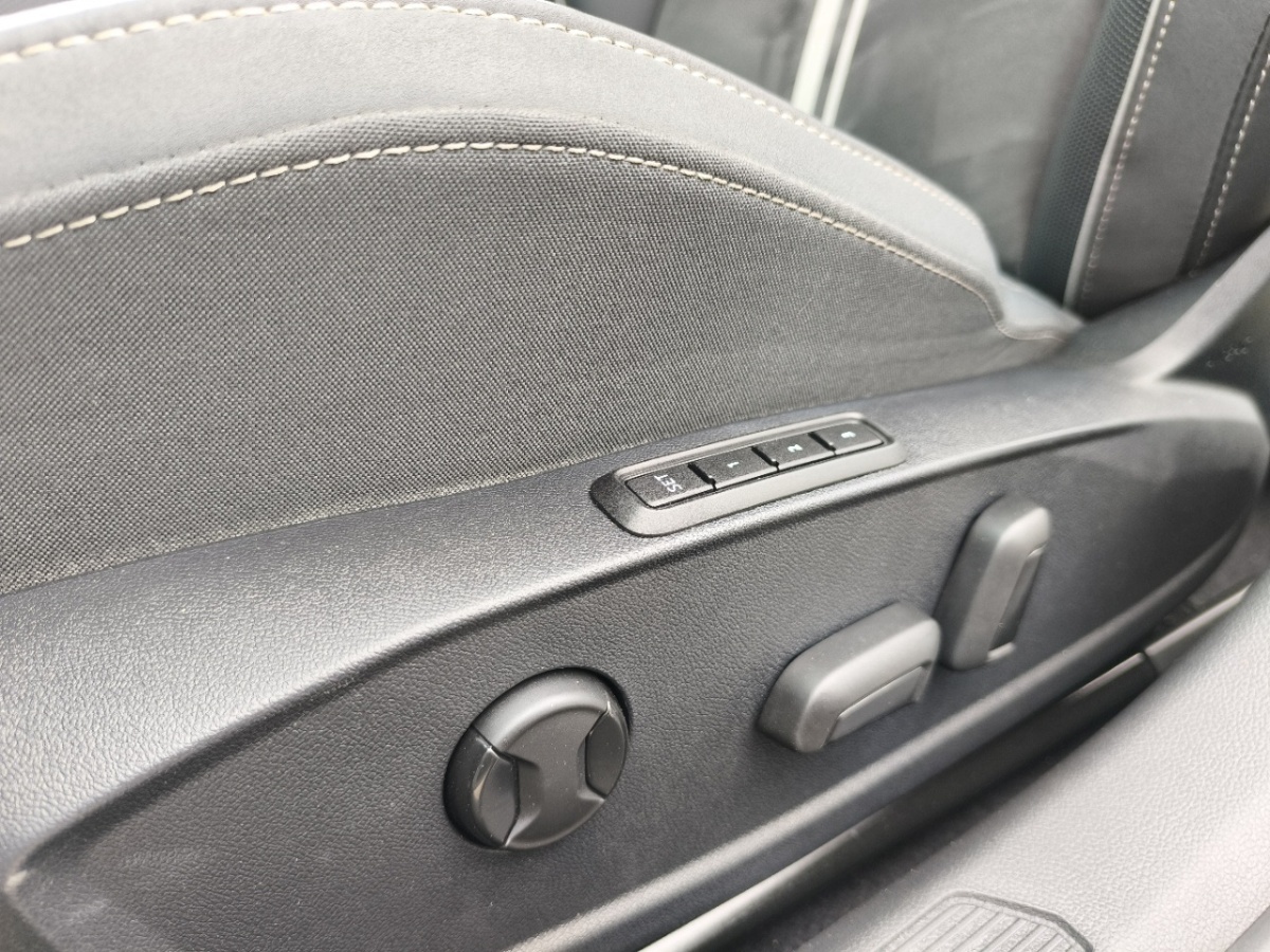 大眾 高爾夫  2021款 280TSI DSG Pro 首發(fā)版圖片