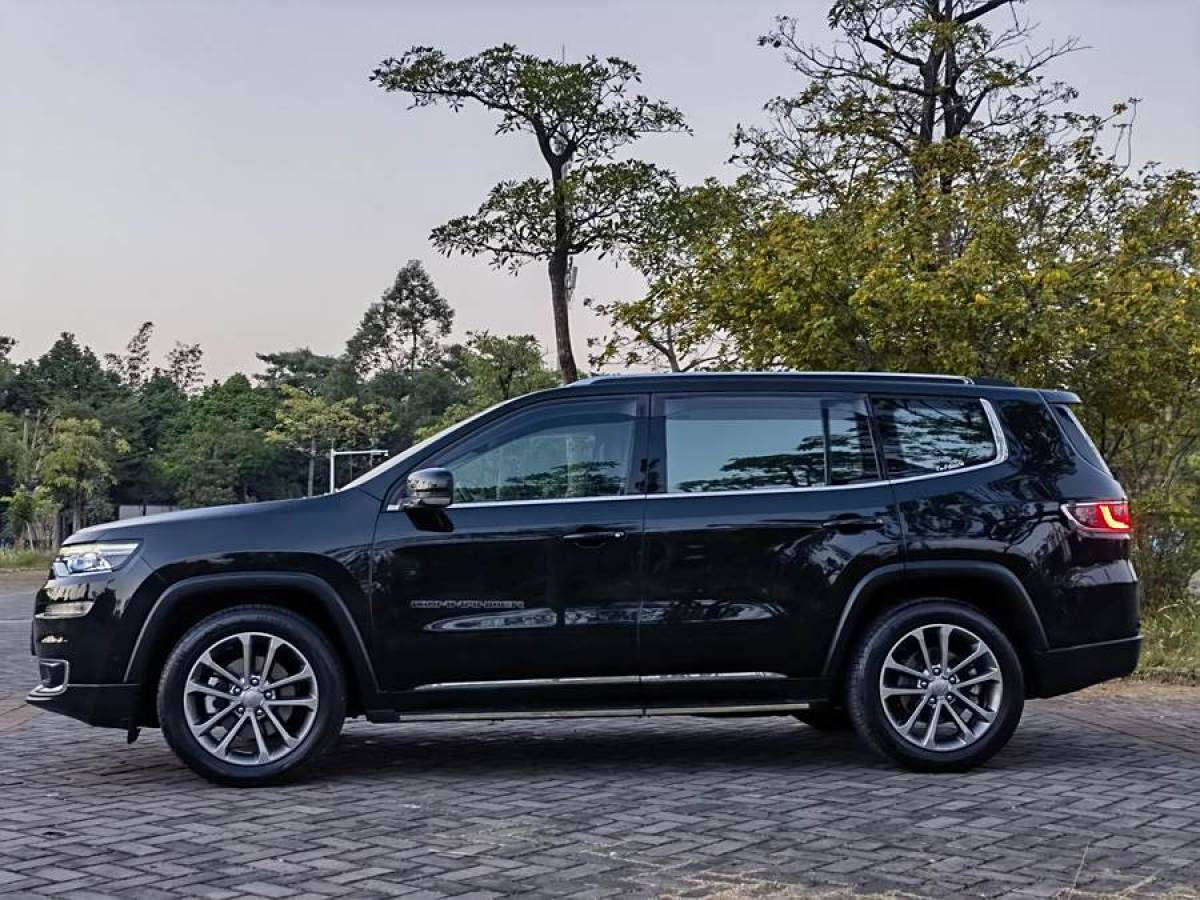 Jeep 指揮官  2018款 2.0T 四驅(qū)智享版 國VI圖片