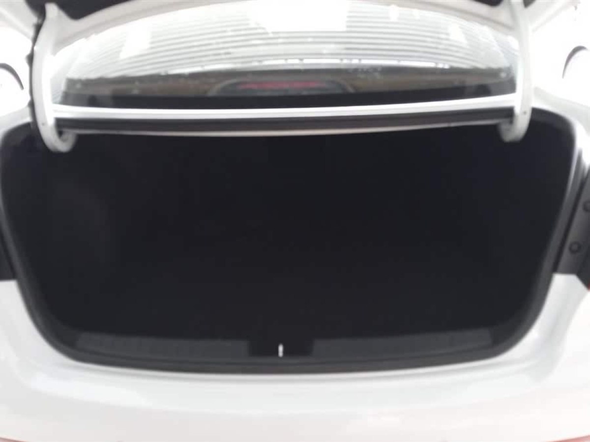 現(xiàn)代 名圖  2017款 1.8L 自動(dòng)智能型GLS 國(guó)VI圖片