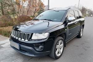 指南者 Jeep 2.4L 四驱都市版