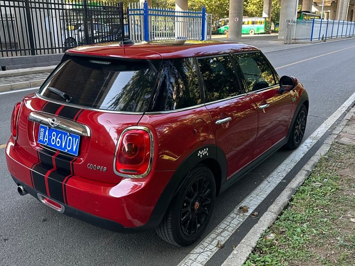 MINI MINI  2016款 1.2T ONE 先鋒派 五門版圖片