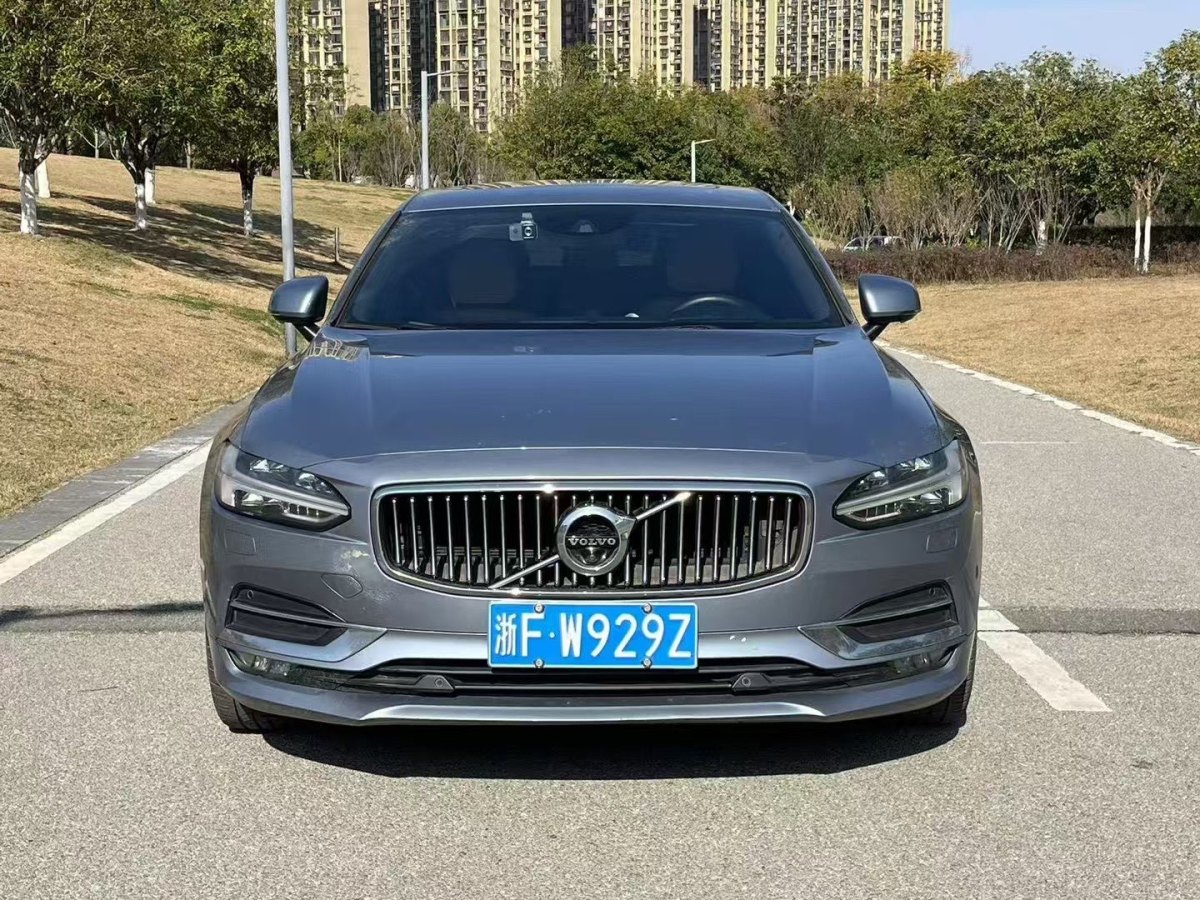 沃爾沃 S90  2018款 T5 智尊版圖片