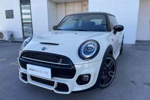 MINI MINI 2.0T COOPER S 赛车手