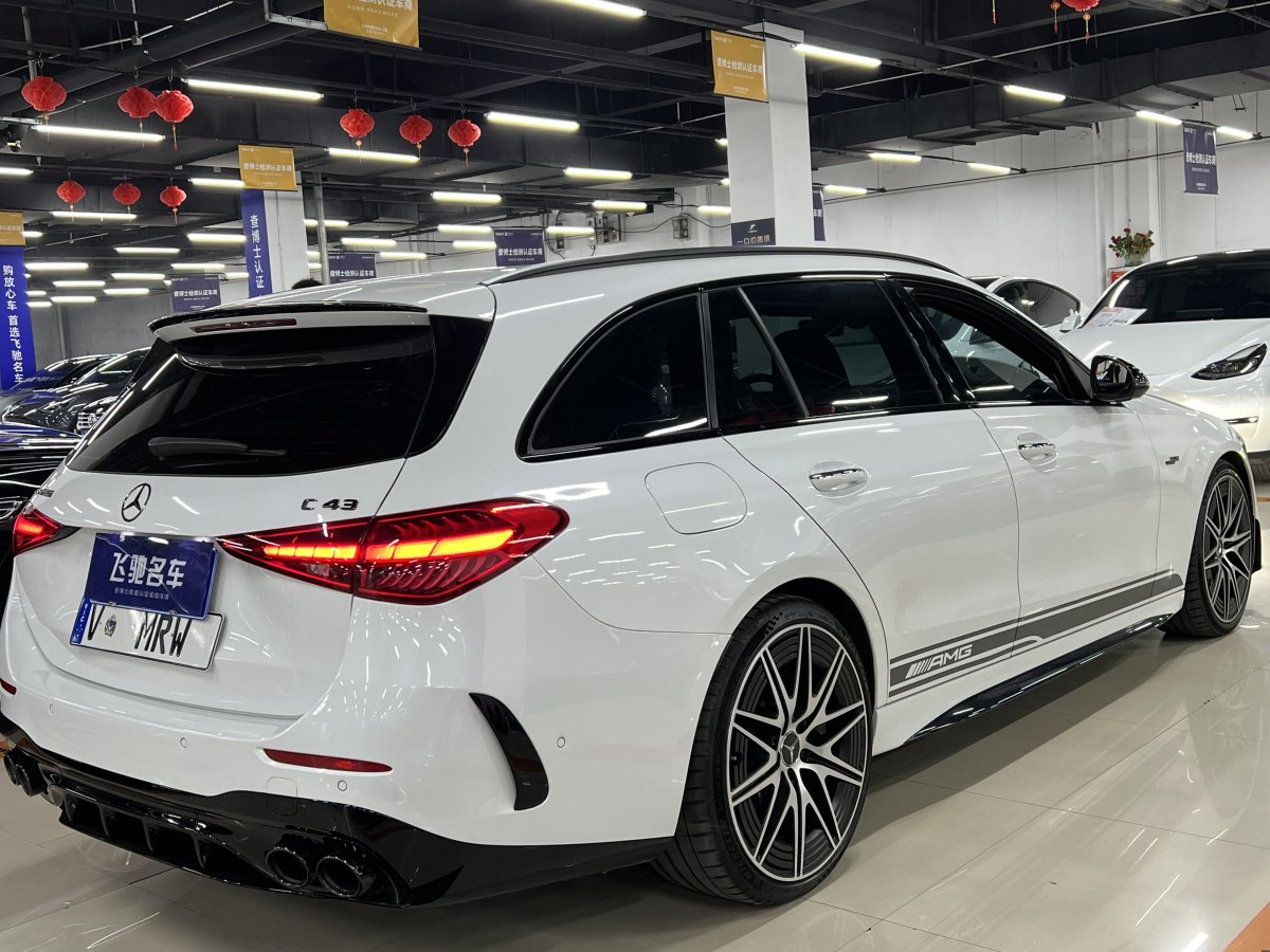 奔馳 奔馳C級(jí)AMG  2024款 AMG C 43 4MATIC 旅行轎車(chē) 特別版圖片