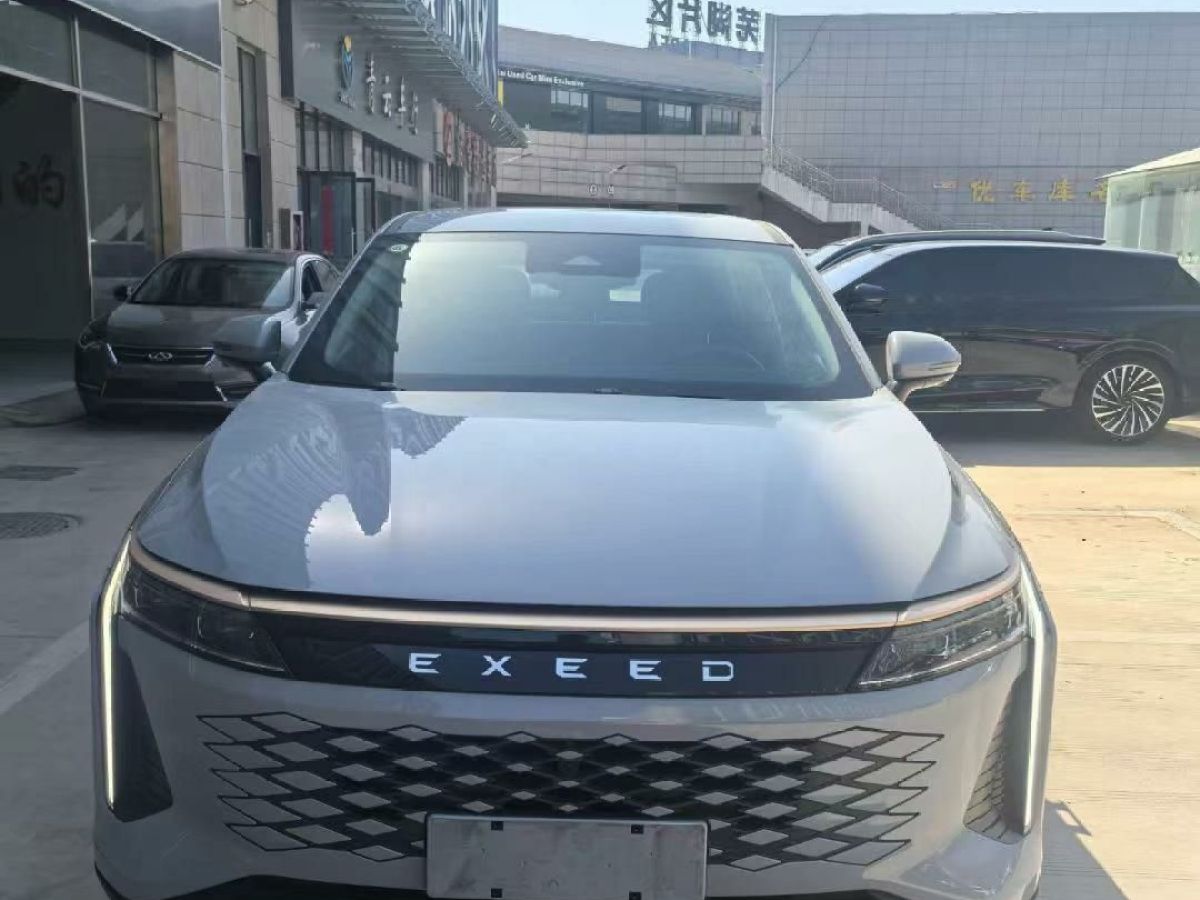 星途 星途TXL  2023款 300T 兩驅(qū)星享版圖片