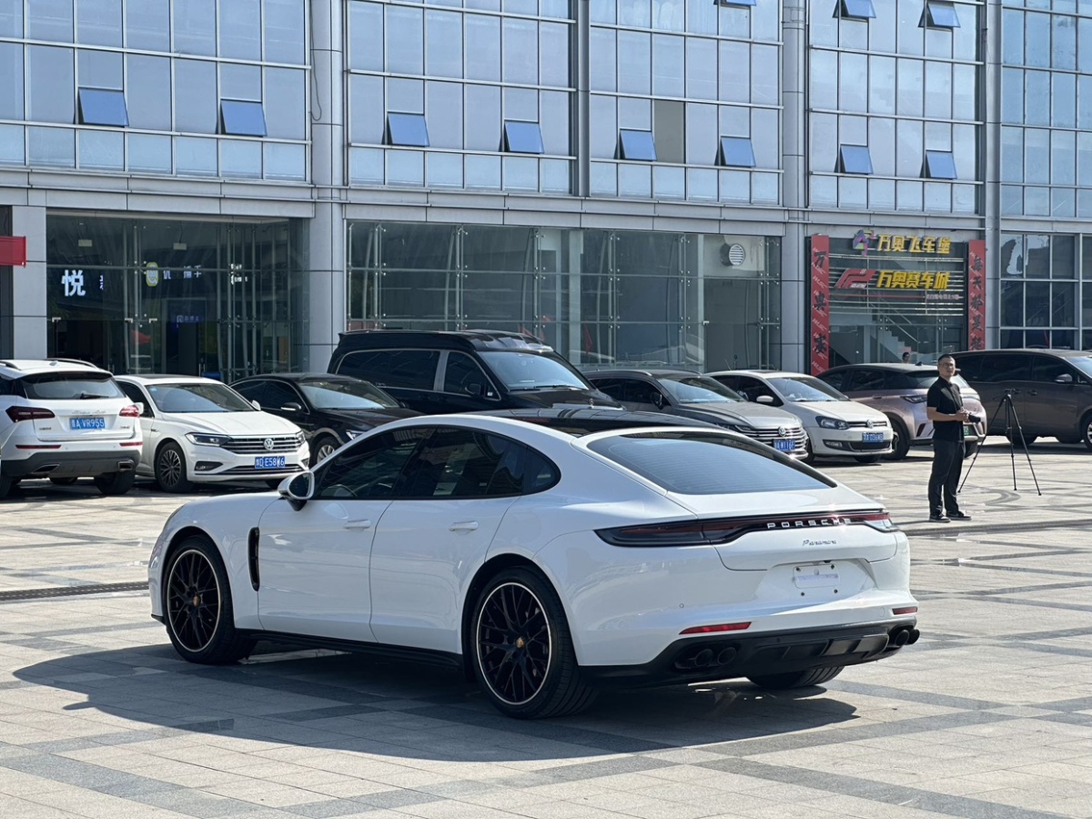 保時(shí)捷 Panamera  2022款 Panamera 2.9T圖片