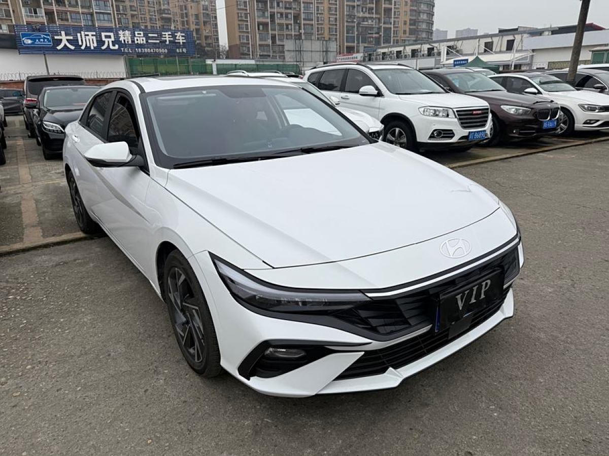 現(xiàn)代 伊蘭特  2023款 1.5L CVT GLX精英版圖片