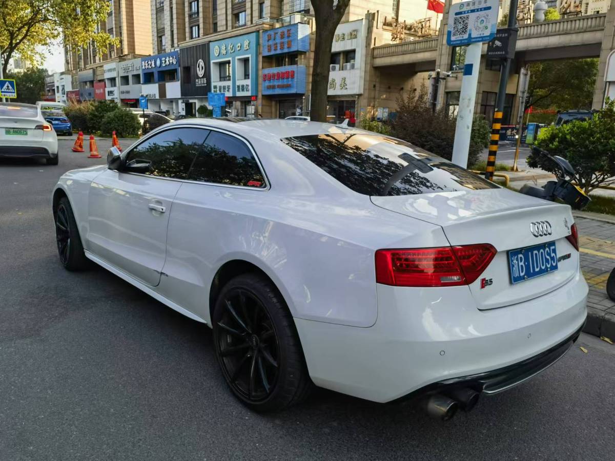 奧迪 奧迪S5  2012款 S5 3.0T Coupe圖片