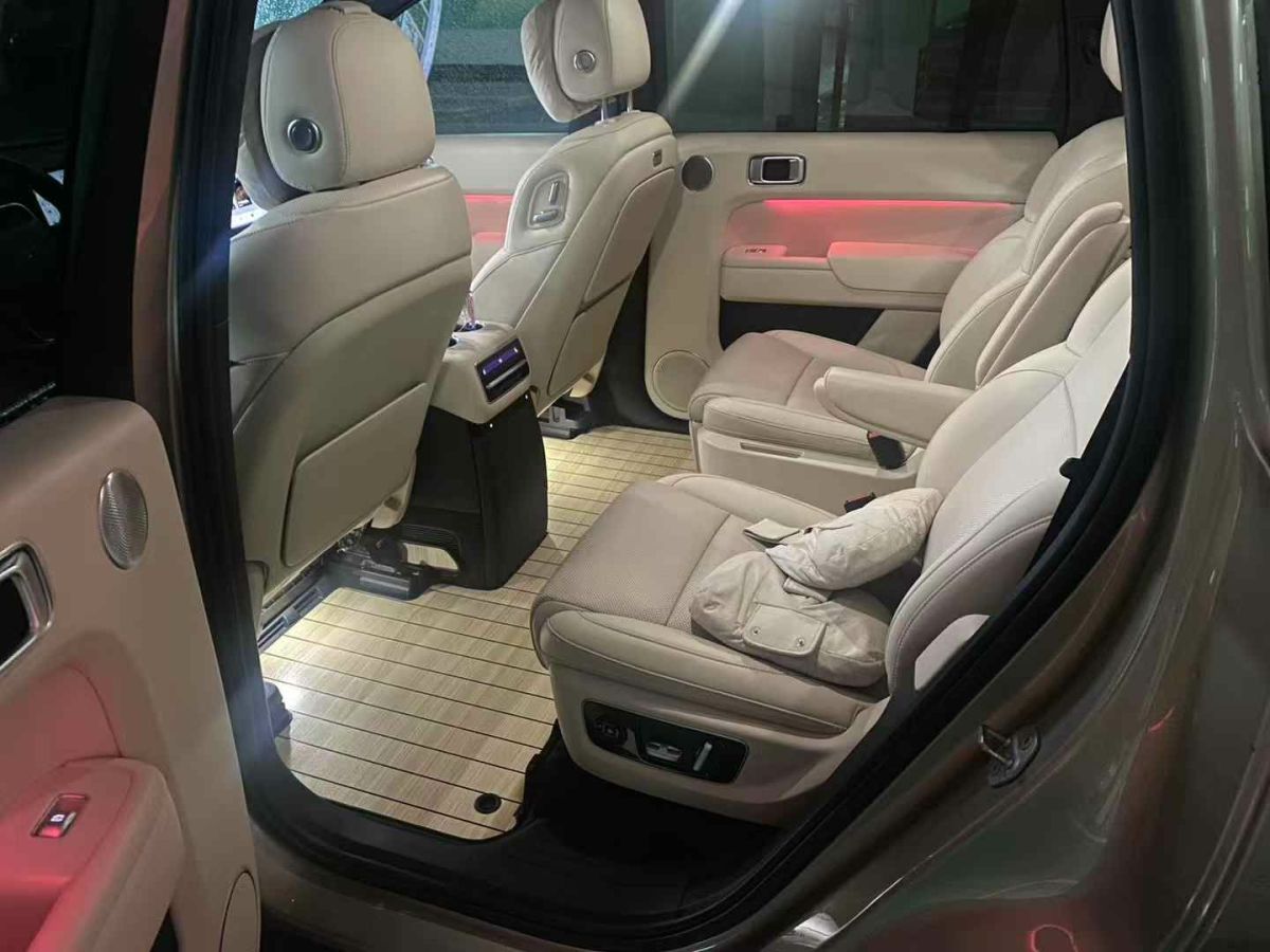 理想 理想L9  2022款 L9 Max版圖片